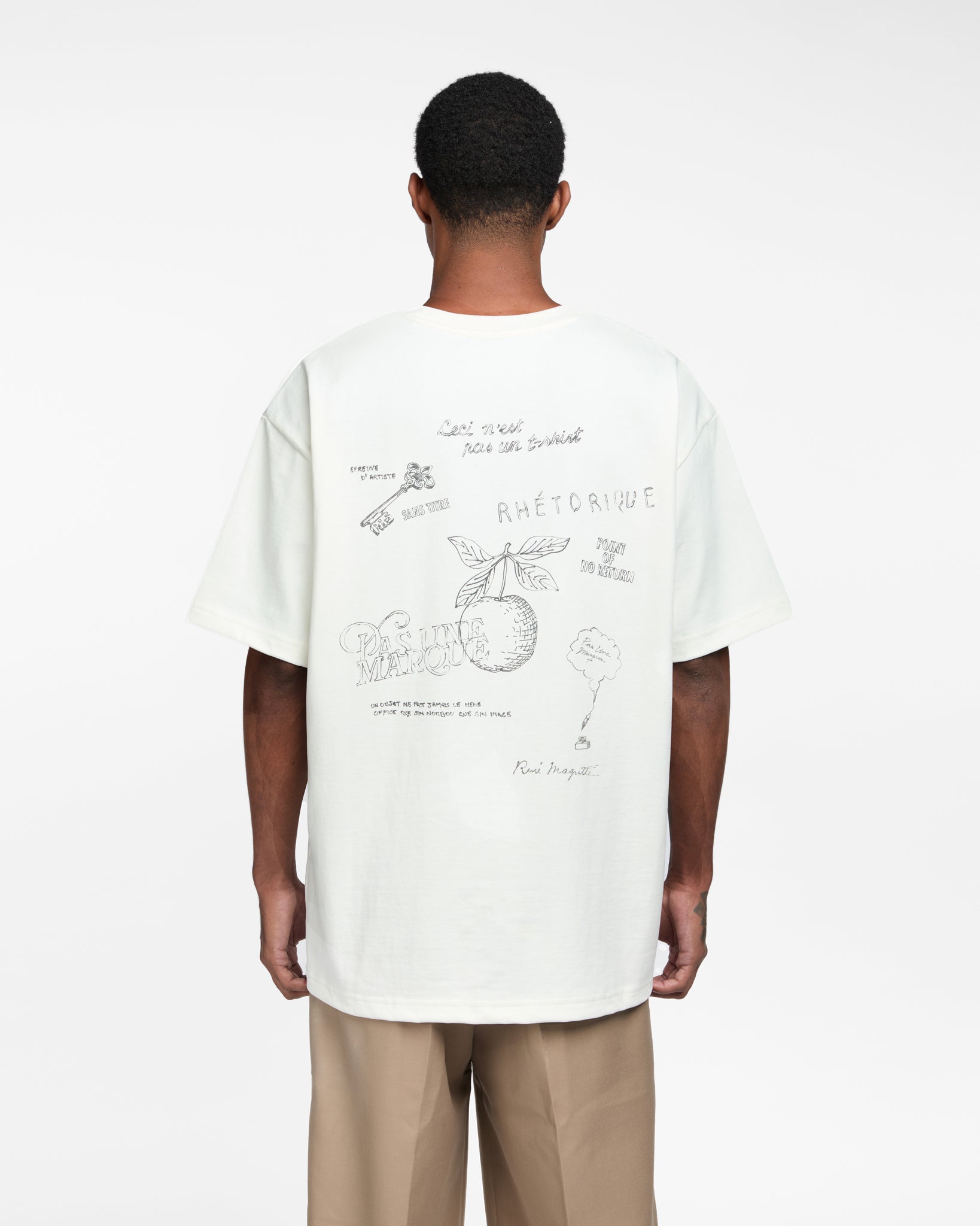 Apple Rene Magritte Tee (White)