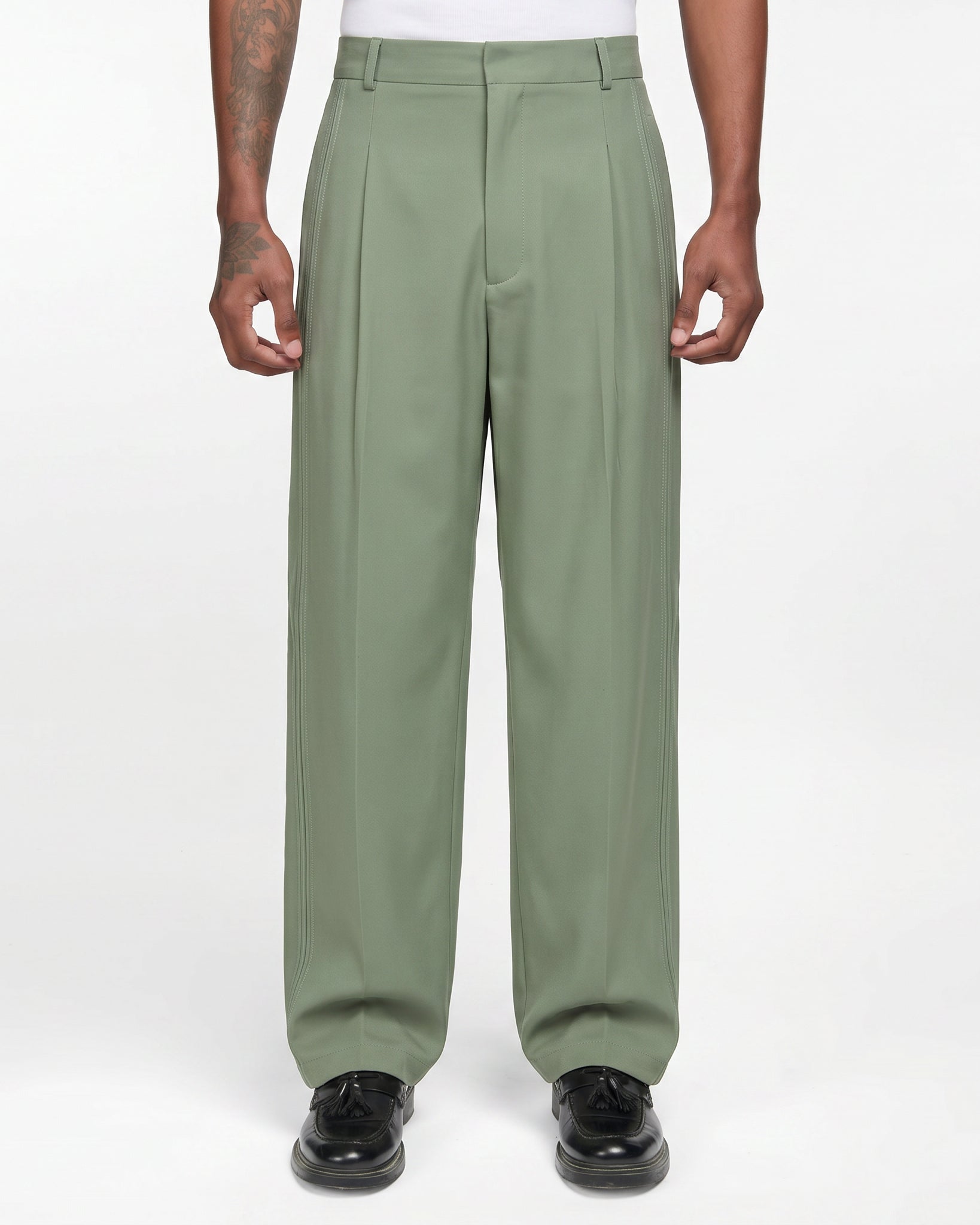 3-Pleat Linen Pants