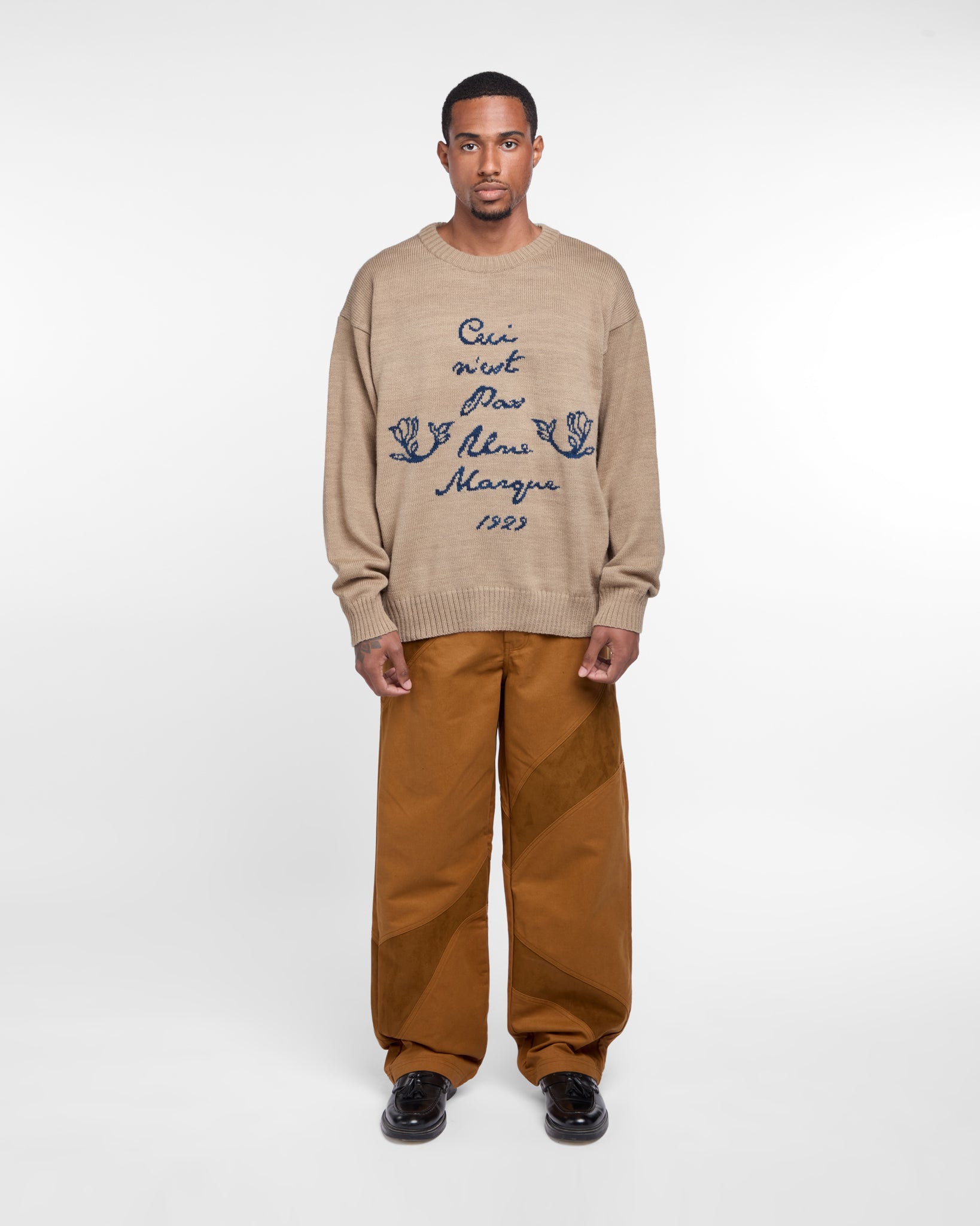 Ceci N'est Pas Une Marque Knited Sweatshirt