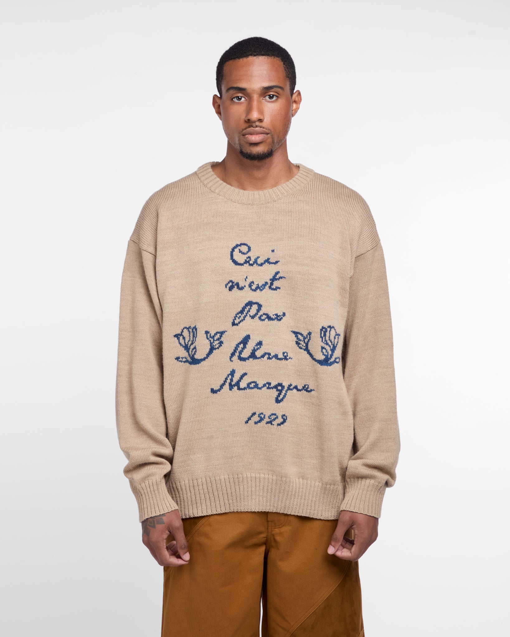 Ceci N'est Pas Une Marque Knited Sweatshirt