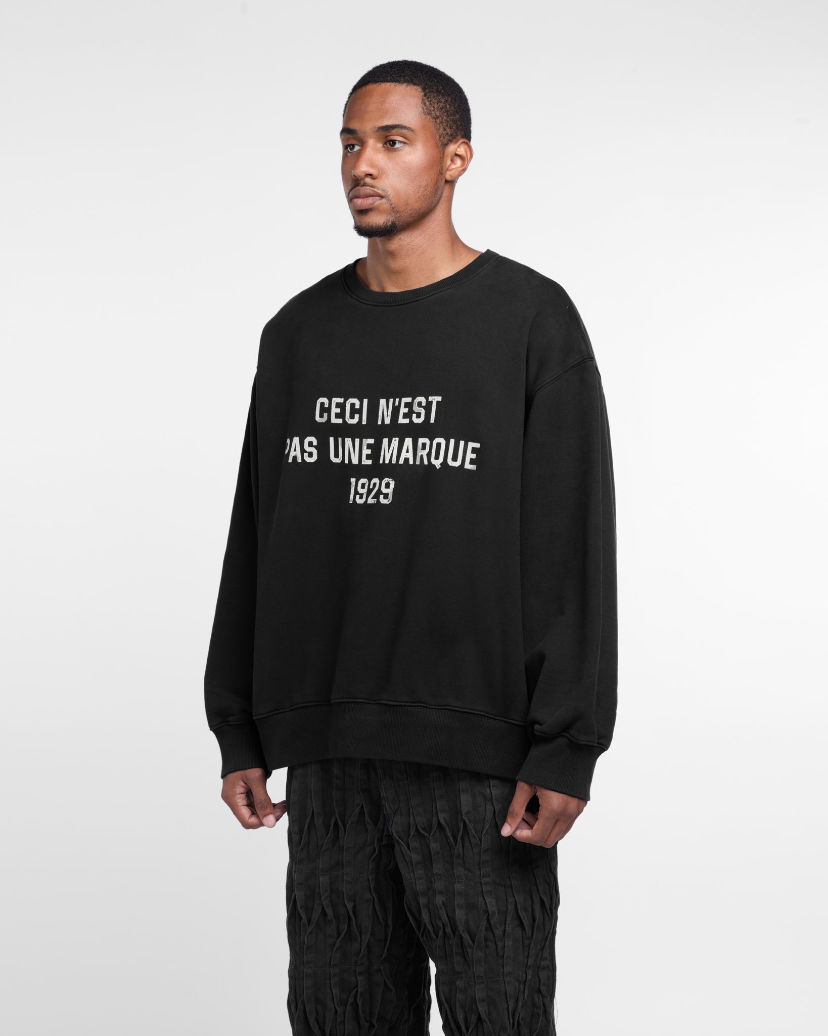 René 1929 Sweatshirt (Black)