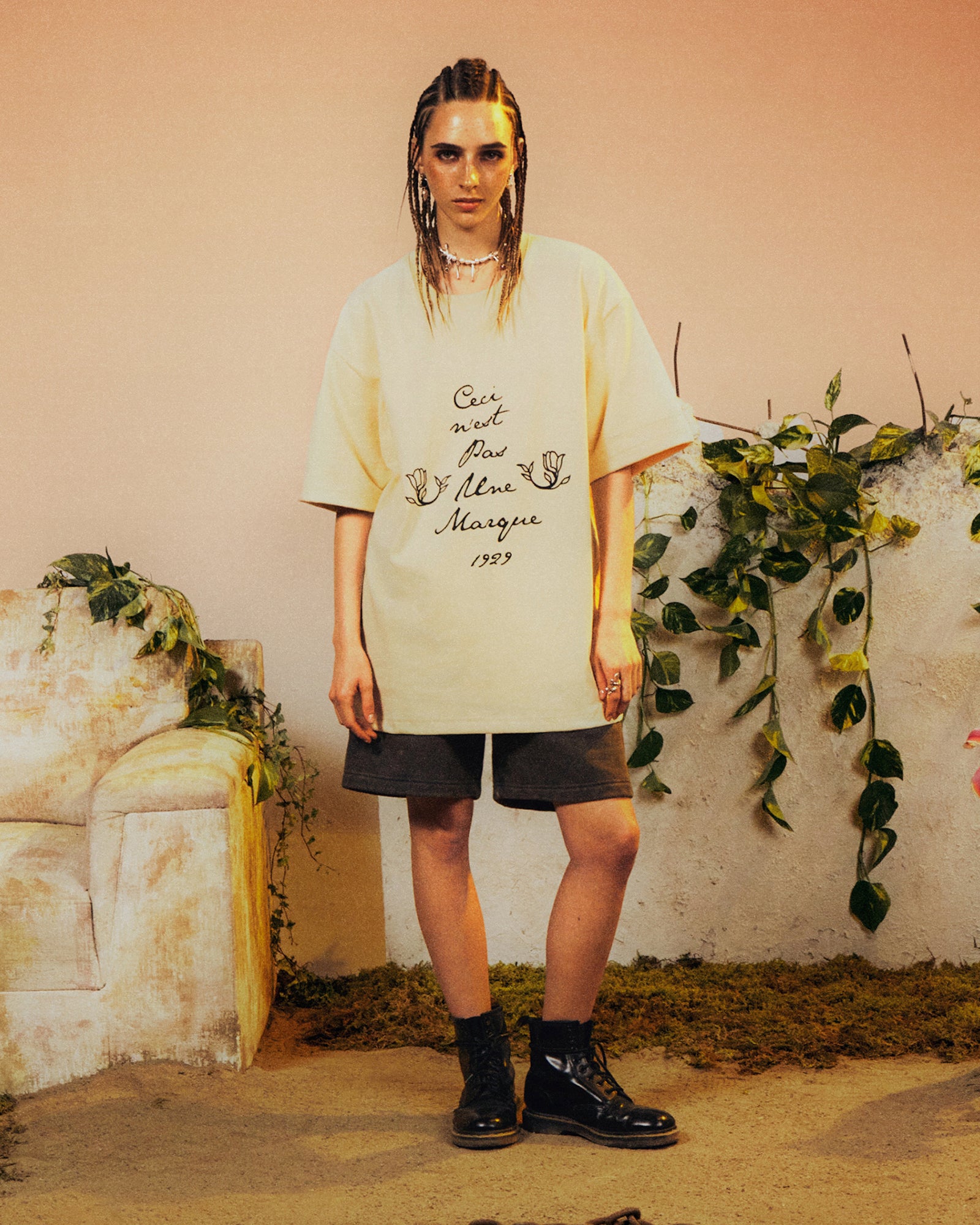Ceci N’est Pas Une Marque Tee Shirt (Cream)