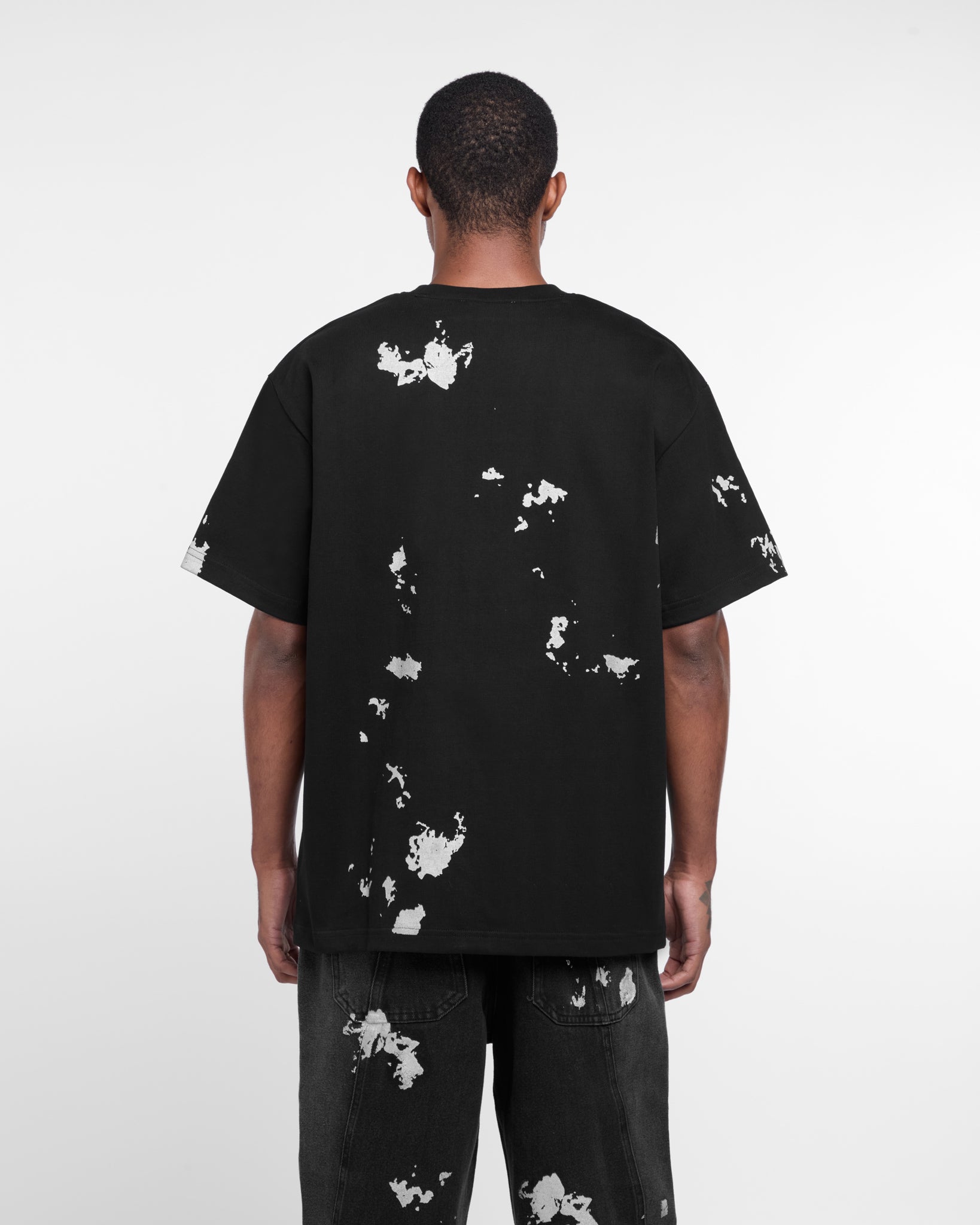 Ceci N'est Pas Une Marque Foil Tee Shirt (Black)