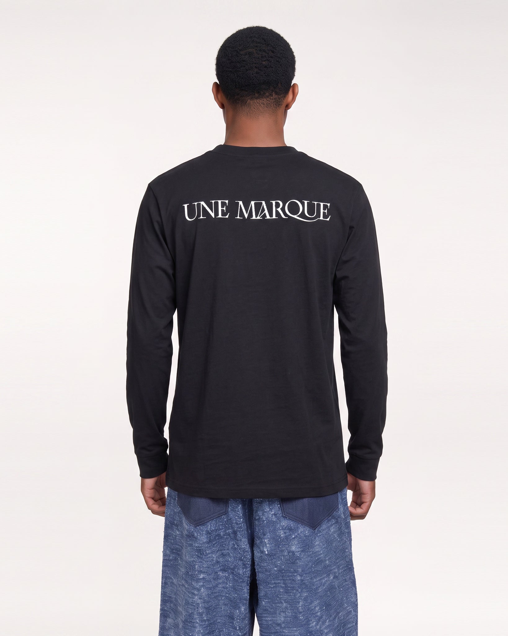 Angel Crewneck L/S Tee Shirt Regular (Black)