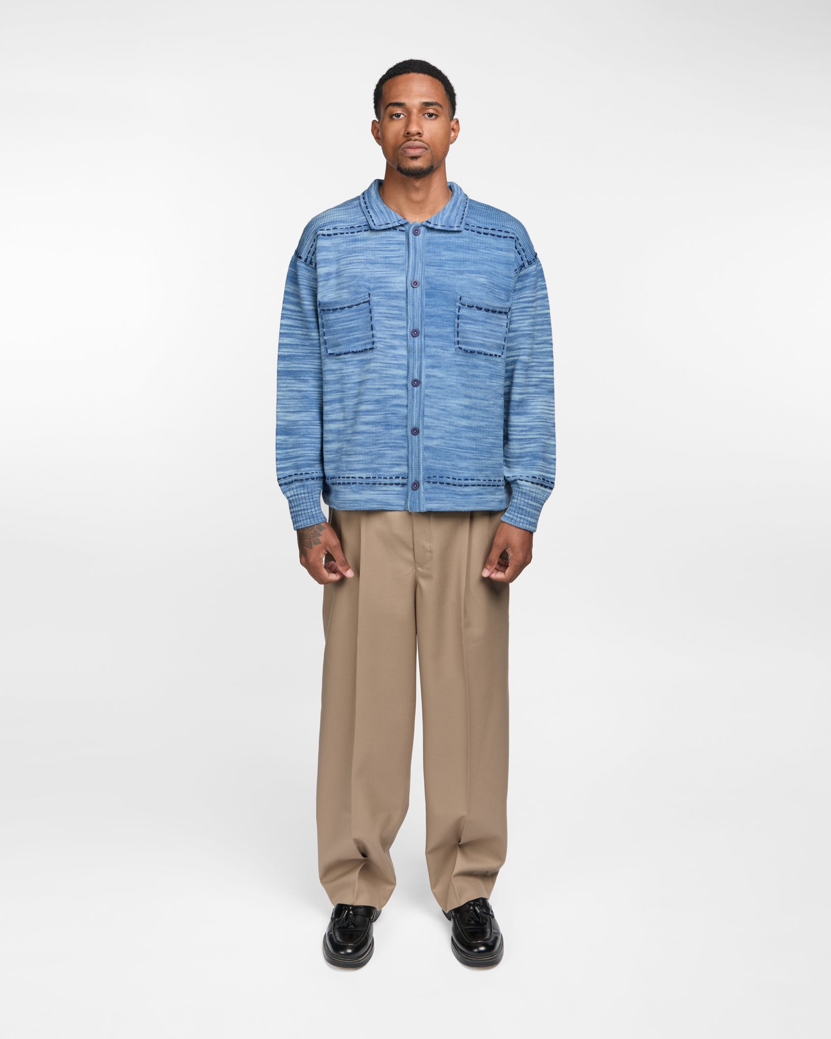 Embroidered Knit Shirt (Light Blue)