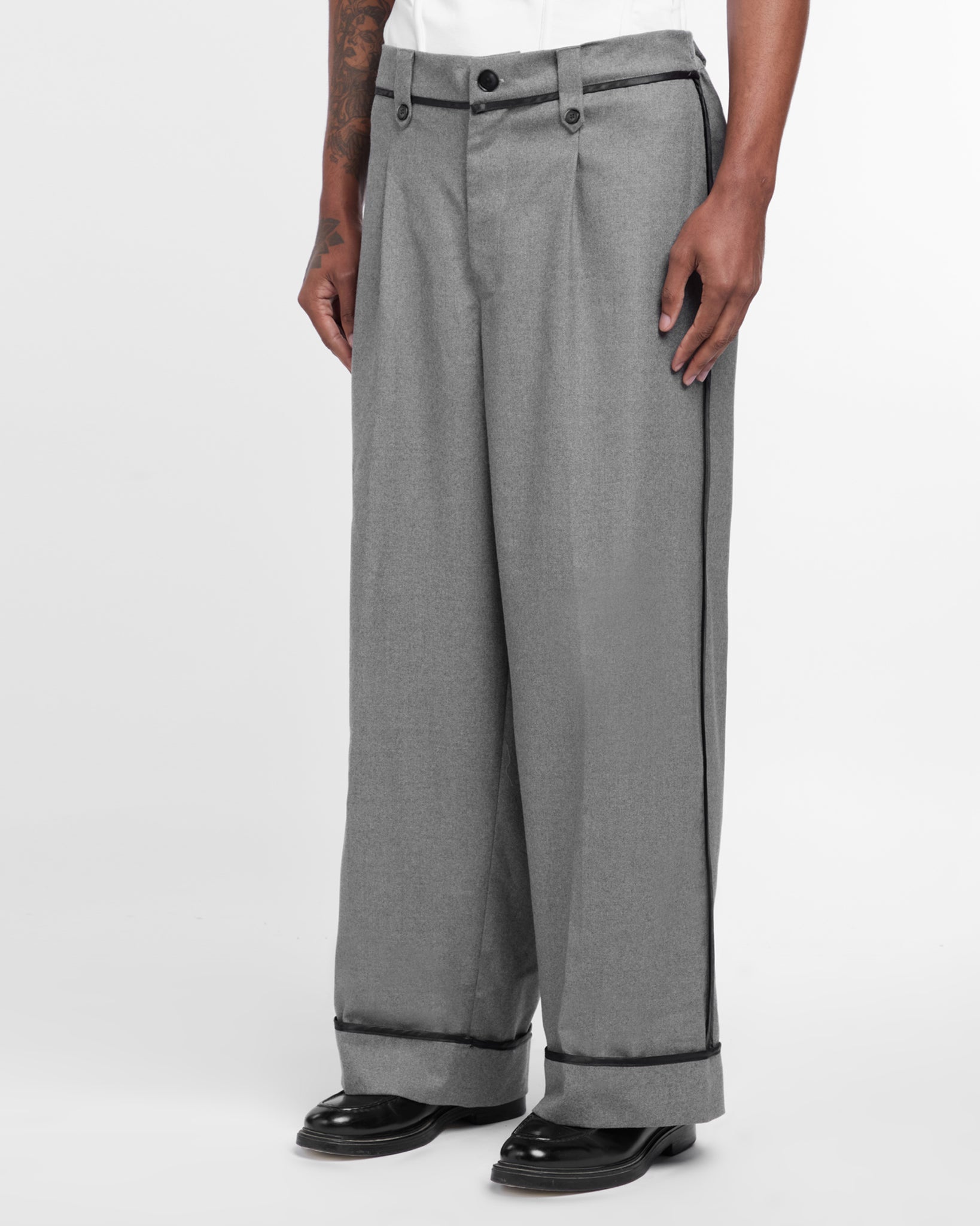 Bias Tailored Trousers (Grey)