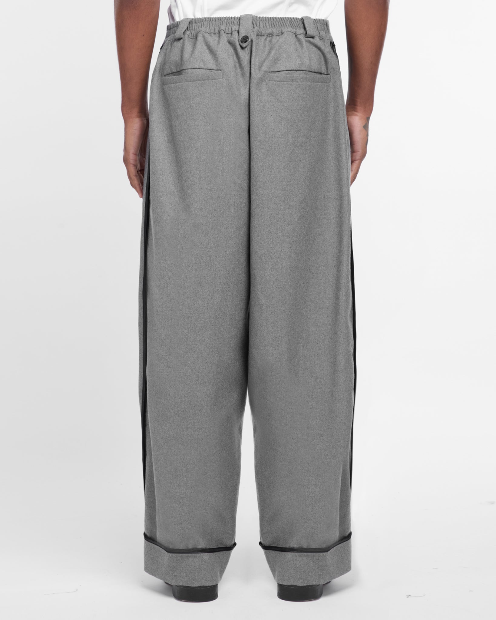 Bias Tailored Trousers (Grey)