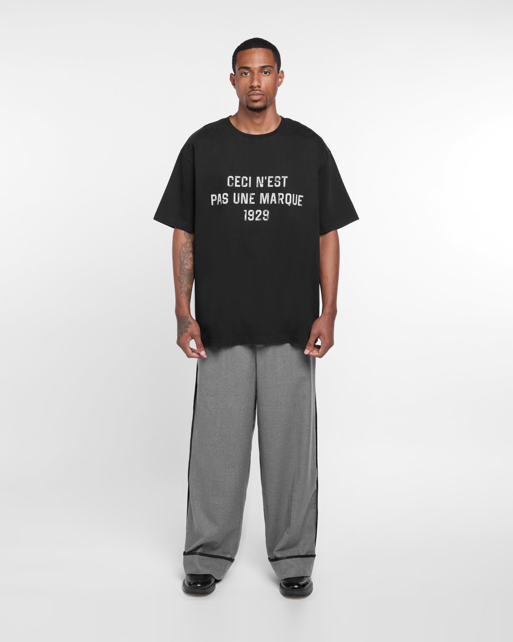 René 1929 Tee Shirt (Black)