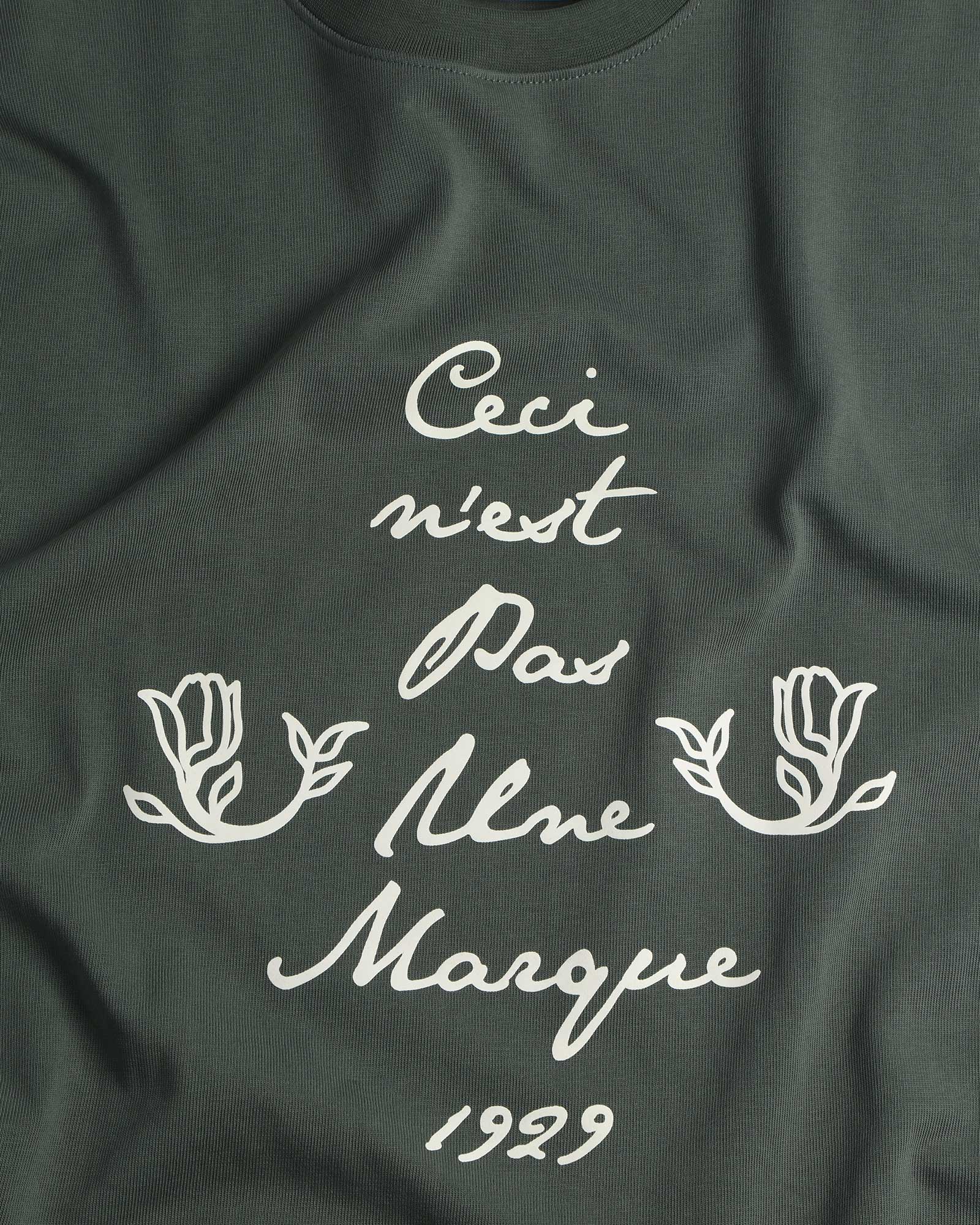 Ceci N’est Pas Une Marque Tee Shirt (Green)