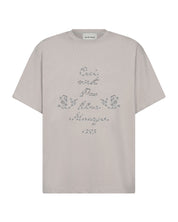 Ceci N'est Pas Une Marque Buttons Tee Shirt (Grey)