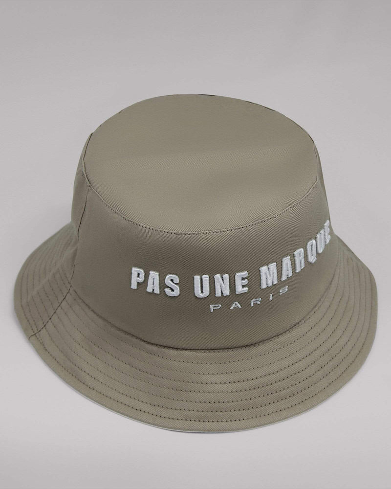 Reversible Embroidered Bucket Hat (Beige / White)